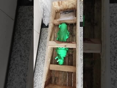 A broca 71KG de R25 F Montabert HC25 787mm Montabert melhora a penetração mordida